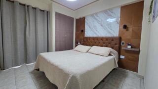 Hermoso Departamento Amoblado en Barrio Nottr - 3