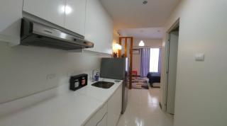 Condo with free swimming pool and court - 5