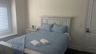 Modern Private Room near Don Mills & Fairview Mall - 0