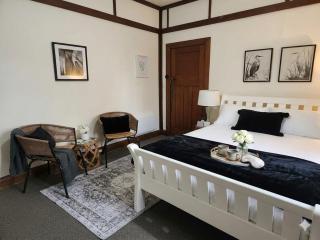 Bowen Toft Villa- Private Sandy Bay Sanctuary - 3