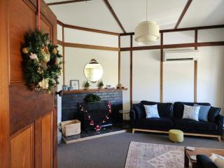 Bowen Toft Villa- Private Sandy Bay Sanctuary - 9
