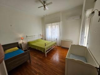 Nafplio Family Nest - 3 Bedroom Apartment - 6