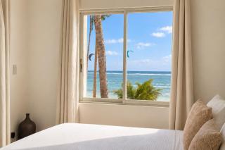 Two Bedroom Affordable Beach Front House - 4
