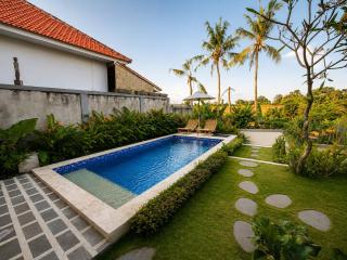 Kiravi Villa Canggu - 2