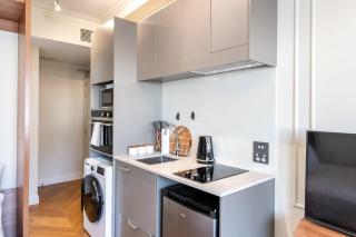Te Aro City Stay - Modern Studio for Two - 3