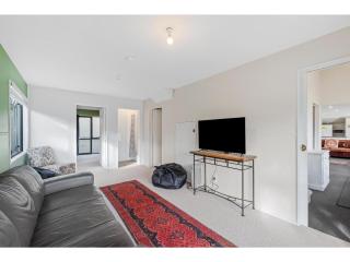41 Scarborough Terrace - 2
