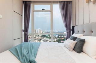 Menteng park emerald 2 bedroom spacious luxury with balcony central jakarta hotel grade facilities near 3 malls - 1