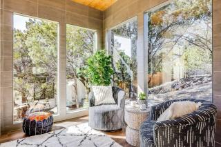 4BR Lake Retreat w/ Hot Tub Near Lake Travis - 6