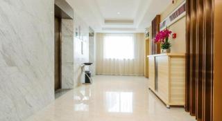 City Comfort Inn Guiyang Yan'an Middle Road Fountain Metro Station - 1