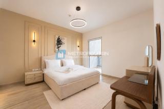 2BR near Yas Waterworld, Waters Edge - 2