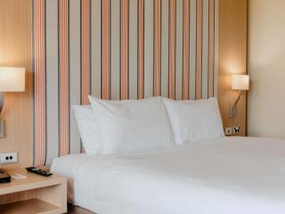 Mercure Gold Coast Resort - 1