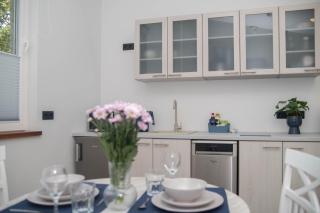 Pet-Friendly central apartment with Free Parking - 3