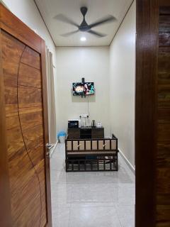 Homestay Laman Purnama Moonlit Garden 4 Pax - 2