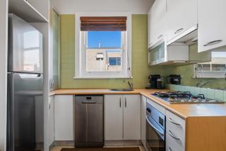 Albert Park Art Deco Gem Sleeps 4 Bevan4 - 2