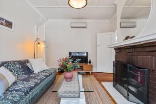 Albert Park Art Deco Gem Sleeps 4 Bevan4 - 1