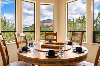 Sedona Palatial Paradise: Infinity Pool, Spa & Epic Views! - Sedona - 3