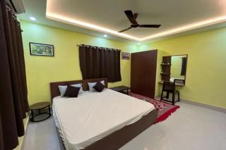 FabHotel Equinox Inn - 7