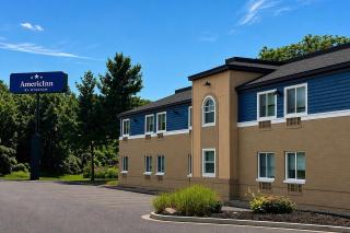 AmericInn by Wyndham Holland MI - 0