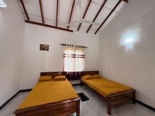 Thissawewa Lake Resort - 4
