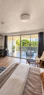 Fortitude Valley 1BR Pool, Gym & CBD Walk - 9