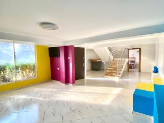 Escape Villa - 2