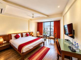 Om Sanctuary Palace Resort - 5