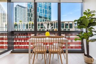 City View 2BR With Parking Step To Tram - 8