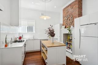 Hubert House, East Victoria Park - 2