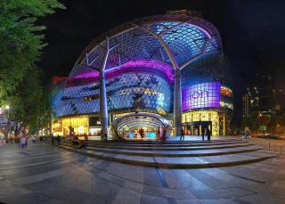 Royal Plaza on Scotts - 1