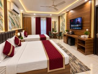 Hotel Bellmont Amira Near Delhi IGI Airport - Free Airport Pickup & Drop - 6