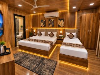 Hotel Bellmont Amira Near Delhi IGI Airport - Free Airport Pickup & Drop - 1