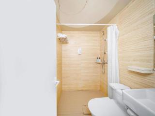 GreenTree Inn Binzhou Wudi County Yinzuo Plaza Express Hotel - 1