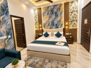 Hotel Royal Bellmontaraa Near Delhi Airport- Free Airport Pickup & Drop - 1