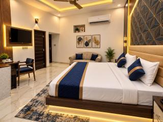 Hotel Royal Bellmontaraa Near Delhi Airport- Free Airport Pickup & Drop - 5