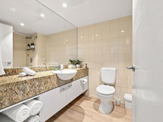 Drift Palm Cove Luxury Unit, Huge Terrace, Pool & Spa - 6