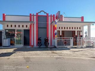 Yeski Homestay at Desa Wisata Bromo Mitra RedDoorz - 8