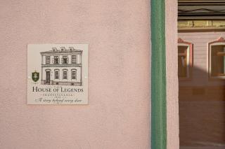 House of Legends - 4