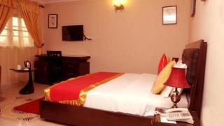 Apartment Royale Hotel - Guest Room - near Kalakuta Museum - 7