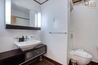 Beautiful Sliema Apartment with Lift and Balcony - 5