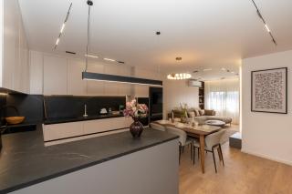 The Resident in Prime Location,Luxury Living - 9