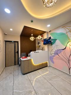 Hotel Royal Aashro - 8