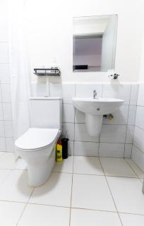 Xolani Studio at Garden City Mall Nairobi with Heated Pool and Gym - 2