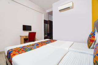 FabHotel Regal I - 8