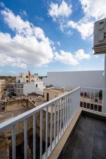 Horizon Residence Modern Apartments, Siġġiewi By HostMT - 5