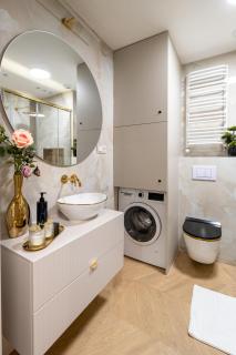 Apartament z jacuzzi i sauną, parking, centrum Katowic, 19 piętro, Top Apartments - Zabrska - Katowice - 2