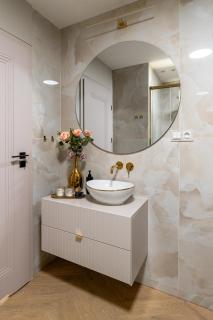 Apartament z jacuzzi i sauną, parking, centrum Katowic, 19 piętro, Top Apartments - Zabrska - Katowice - 1
