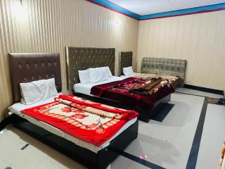 Palace Guest house naran - 1