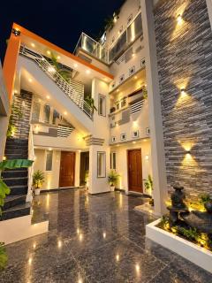 Yash Home Stay - 0