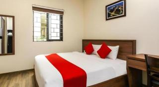 SPOT ON 1115 Romantic Motel - 2