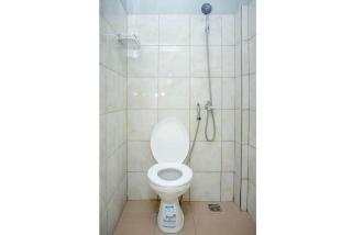 Amor Homestay near Eltari International Airport Mitra RedDoorz - 2